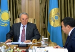 Нурсултан Назарбаев поручил "Нур Отану" проводить разъяснительные беседы с гражданами