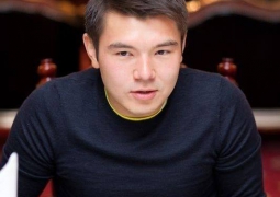 Айсултан Назарбаев отказался идти на футбольный форум