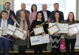 Фонд «Даму» наградил журналистов конкурса «Предпринимательство глазами СМИ»