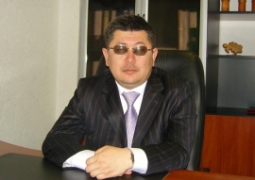 Глава общества слепых Казахстана будет бороться за депутатское кресло 
