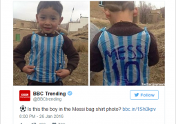 Общемировой флешмоб по поиску ребенка в футболке Месси из пакета увенчался успехом