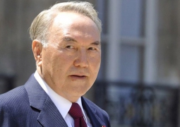 Нурсултан Назарбаев посетил предпоказ исторической драмы «Дорога к матери»