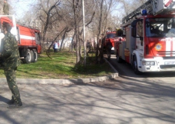 Взрыв прогремел в многоэтажке в центре Алматы