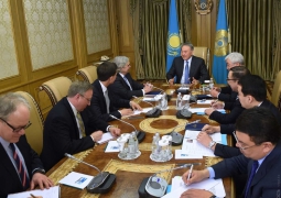  Нурсултан Назарбаев встретился с министром энергетики США