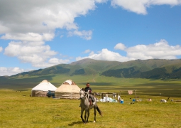 Казахстанская интеллигенция: «Продажа земли - это продажа народа»