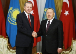 О чем говорил Нурсултан Назарбаев с турецким лидером в Стамбуле