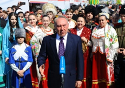 Нурсултан Назарбаев рассказал о важности единства народа Казахстана на примере Украины