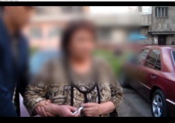 Женщина выставила на аукцион годовалую дочь в Алматы