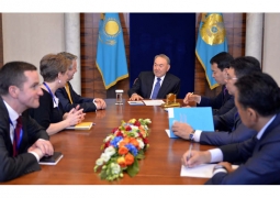 О чем Нурсултан Назарбаев говорил с одним из крупнейших инвесторов нефтегазовой отрасли Казахстана