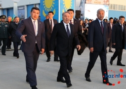 Нурсултан Назарбаев посетил выставку «KADEX-2016»