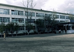 В Актобе пользователи WhatsApp сообщают о перестрелке у школы, МВД проверяет информацию