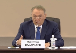 Экономику хотят сделать падчерицей политики, - Нурсултан Назарбаев