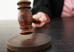 Обвиняемый в изнасиловании дочери житель Шымкента повторно оправдан