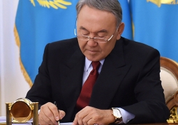 Нурсултан Назарбаев подписал Закон, запрещающий передачу земель в аренду иностранцам