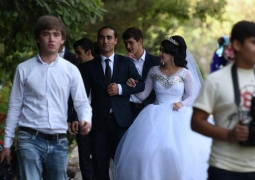 В Таджикистане запретили родственные браки