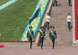 Нурсултан Назарбаев дал старт праздничным мероприятиям ко Дню столицы