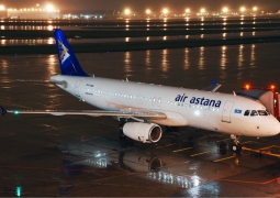 19-летняя девушка устроила пьяный дебош на борту самолета Air Astana