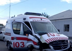 "Скорая" столкнулась с пассажирским автобусом в Шымкенте, есть пострадавшие 