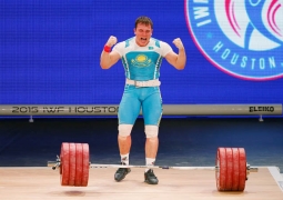 Cборная Казахстана по тяжелой атлетике допущена к Олимпиаде