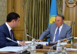 Нурсултан Назарбаев провел встречу с главой МИРа