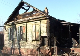 Ребенок и трое взрослых погибли при пожаре в доме в Акмолинской области