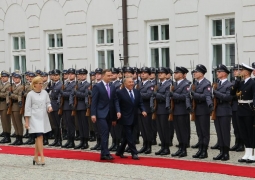 Начался госвизит Нурсултана Назарбаева в Польшу