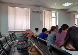 В Шымкенте осудили врачей за торговлю новорожденными 