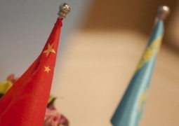 Китай приостановил выдачу виз индивидуальным туристам из Казахстана