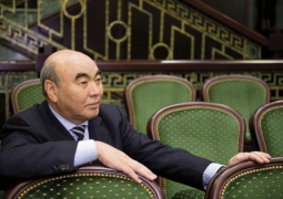 Ислам Каримов как президент - очень трудный партнер, - Аскар Акаев