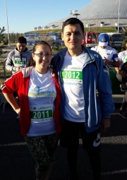 Незрячий Айтбек Аулбаев принял участие в астанинском марафоне