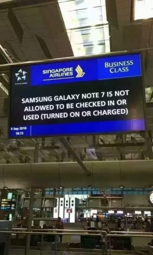 Air Astana запретила пассажирам брать на борт Galaxy Note 7