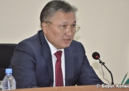 Нурмухамбет Абдибеков предложил лишать коммунальных благ работодателей за долги по зарплате