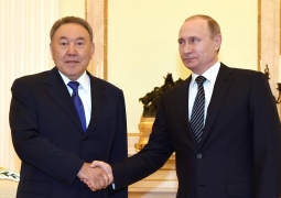Межрегиональное сотрудничество России и Казахстана обсуждаются на форуме в Астане