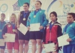 Акмолинские тяжелоатлеты завоевали 8 золотых медалей на чемпионате Казахстана 