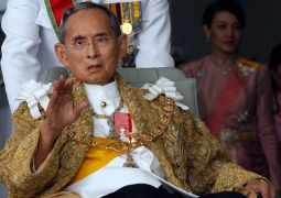 СМИ: Умер Король Таиланда Пхумипон Адульядет