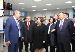 Депутаты мажилиса посетили предприятия Южного Казахстана