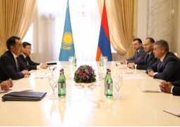 Премьер-министры Казахстана и Армении обсудили вопросы торгово-экономического сотрудничества