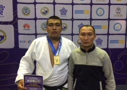 Нурдаулет Жарылгапов стал чемпионом международного турнира по дзюдо