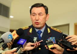По делу о нападении на банк связи с радикалами пока не наблюдаем, - глава МВД 