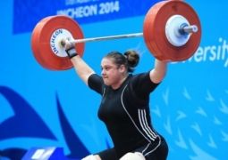 Казахстанская штангистка подала иск на решение МОК и WADA о допинге
