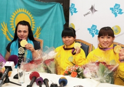Интересы дисквалифицированных атлетов продолжит защищать федерация тяжелой атлетики Казахстана