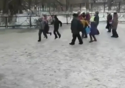 Игрой назвали нападение детей на инвалида в школе Темиртау 