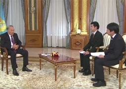 Нурсултан Назарбаев: Владимир Путин хочет наладить российско-японские отношения