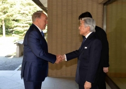Нурсултан Назарбаев встретился с императором Японии  
