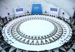 Нурсултан Назарбаев и мировые эксперты обсуждают вопросы развития Евразийского континента 