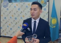 Казахстанский певец завоевал Гран-при на фестивале в Нью-Йорке