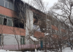 Прыгнувшая из окна во время пожара воспитанница алматинского детдома получила серьёзные травмы