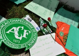 ФК «Кайрат» и ФФК выразили соболезнования в связи c гибелью игроков «Шапекоэнсе» в авиакатастрофе