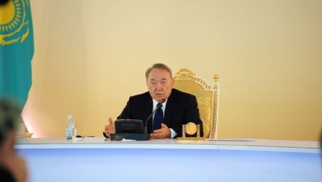 Нурсултан Назарбаев призвал иностранные компании активнее заниматься переработкой нефти