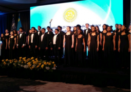 Американский хор спел песню Нурсултана Назарбаева на казахском языке